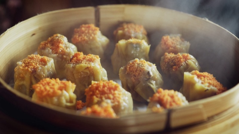 Seafood display with shrimp and shellfish